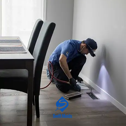 Diagnosing other problems by technicians during duct cleaning