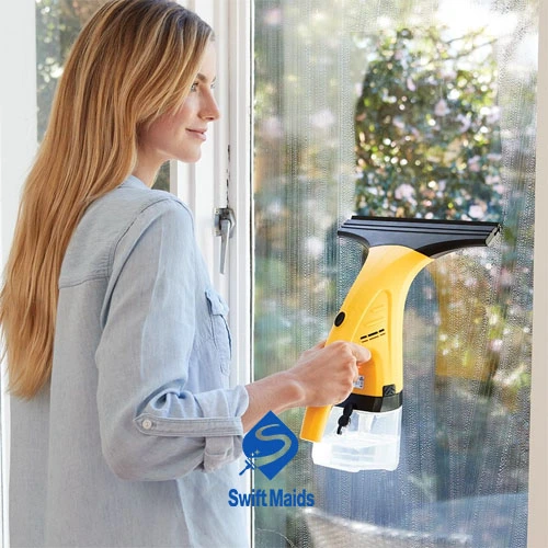 Steam Cleaning vs. Traditional Methods for Windows